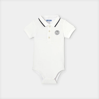 Chlapecké body ve stylu polokošile