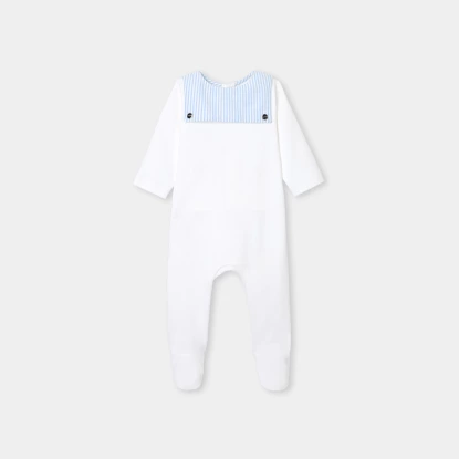 Pyžamo pro chlapečka v propleteném stavu