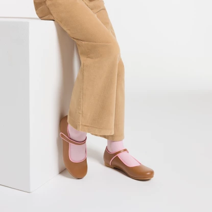 Holčičí lakovaná miminka